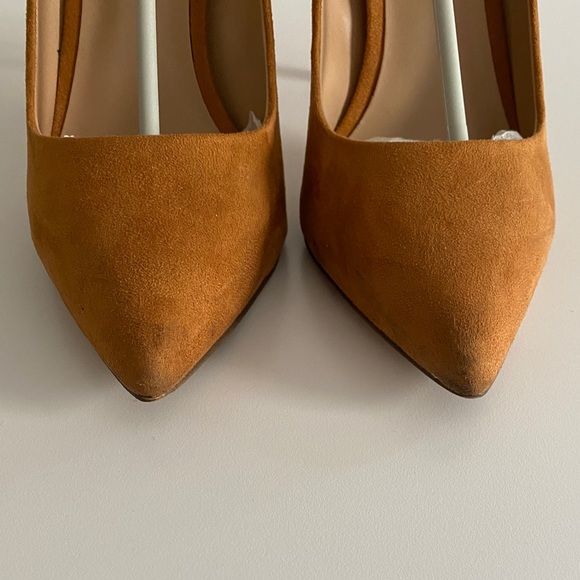 Call it Spring stilettos - Picture 5 of 9